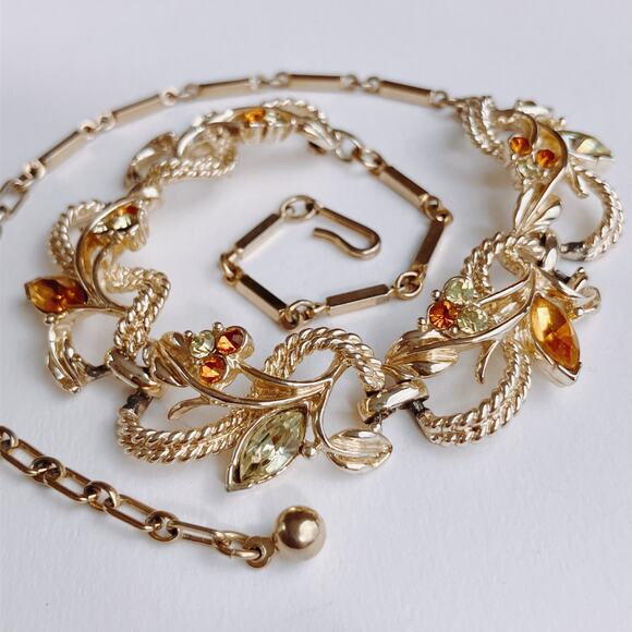 Signed Coro Mid Century Gold Tone Leaf Necklace with Amber Rhinestones VTG 1950s - Picture 7 of 12